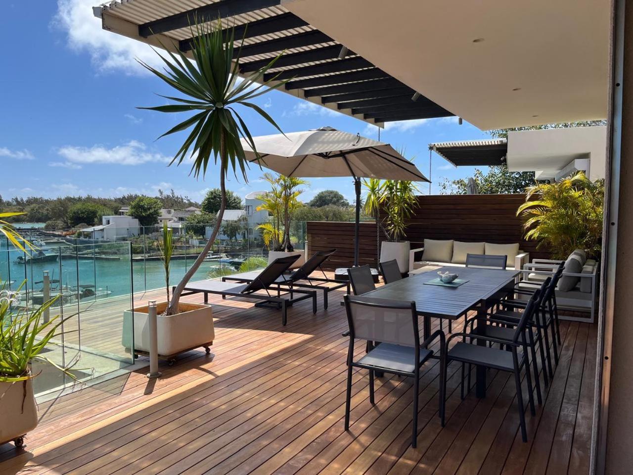 Penthouse 3 Chambres Vue Lagon Imprenable Calodyne ภายนอก รูปภาพ